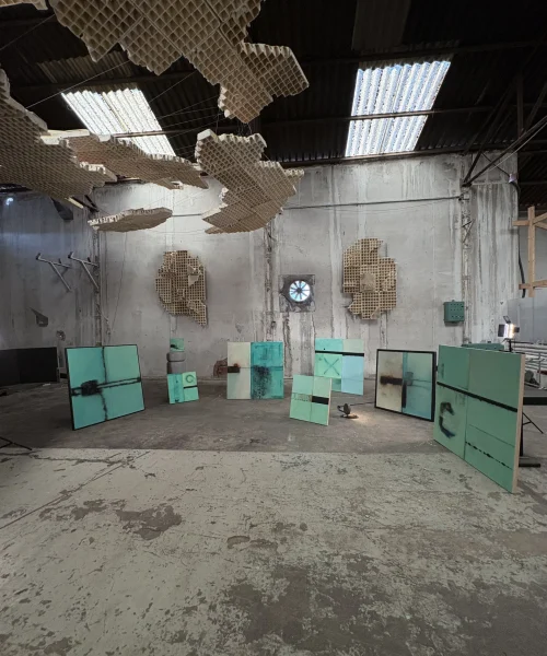 DeTomas-Aurora-Canvas8_web